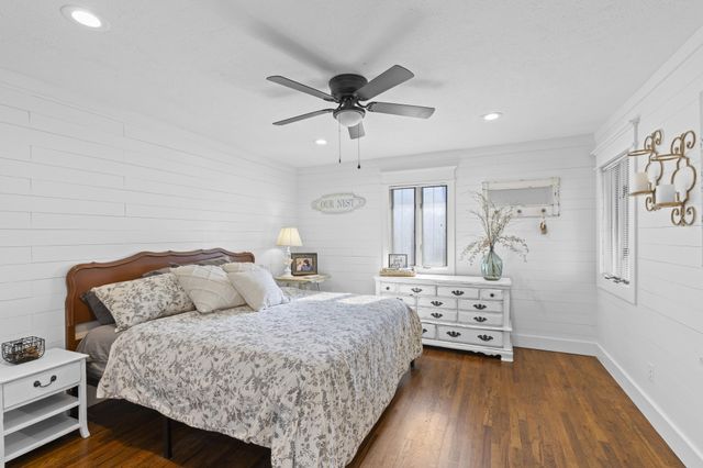 1829 N Main Street, Weatherford, TX 76085