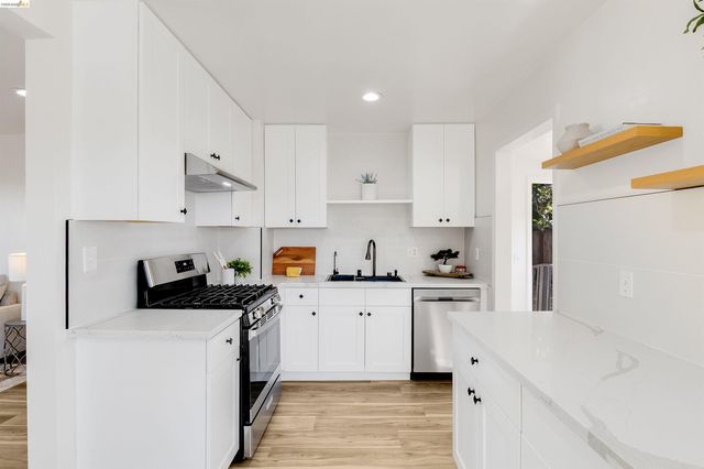 826 Benicia Rd, Vallejo, CA 94591