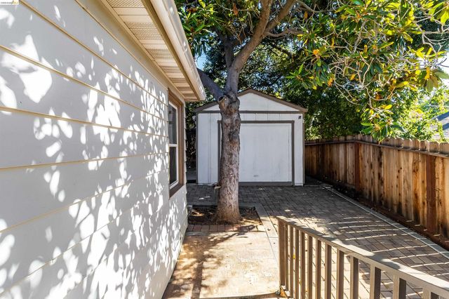 826 Benicia Rd, Vallejo, CA 94591