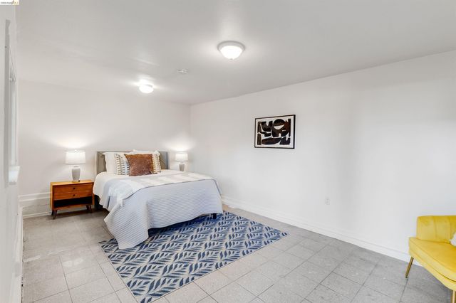 826 Benicia Rd, Vallejo, CA 94591