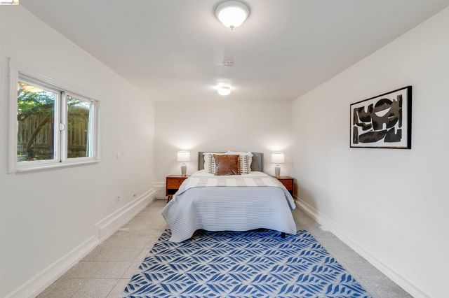 826 Benicia Rd, Vallejo, CA 94591