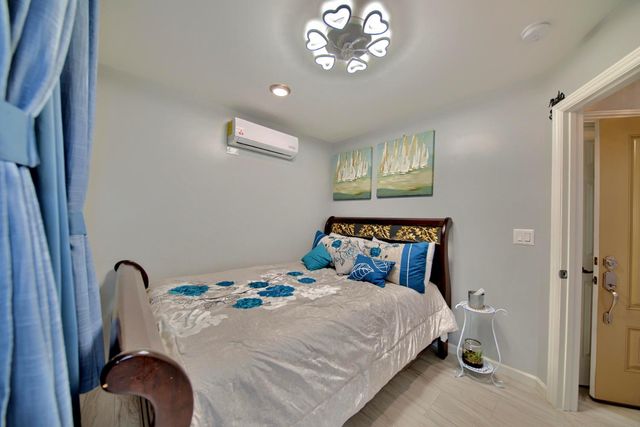 2013 Robertson Rd, Modesto, CA 95351