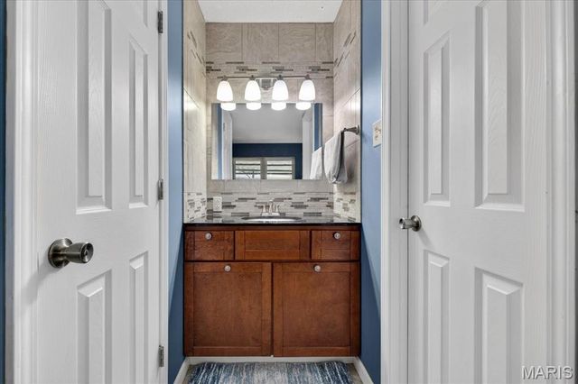 26 Grant Drive, St Peters, MO 63376