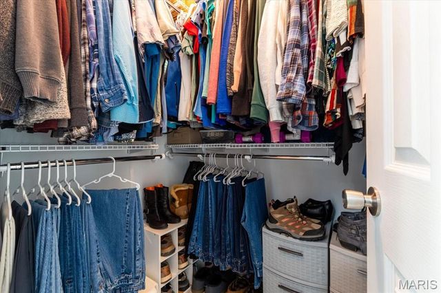 26 Grant Drive, St Peters, MO 63376