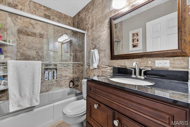 26 Grant Drive, St Peters, MO 63376