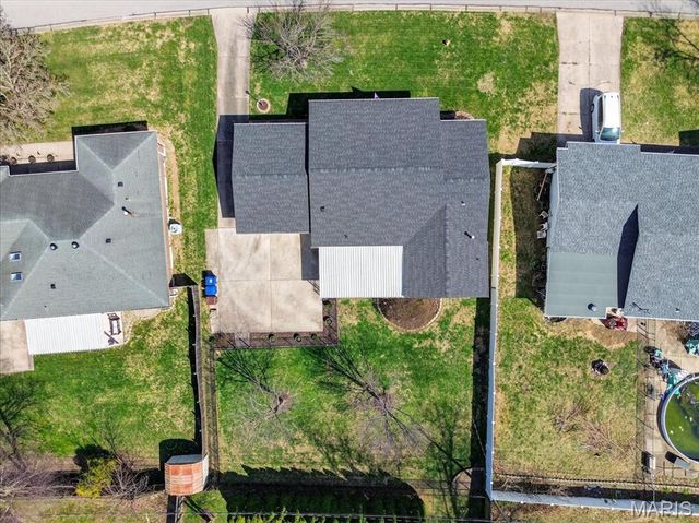 26 Grant Drive, St Peters, MO 63376