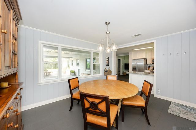 810 Whitehead Blvd, Port Allen, LA 70767