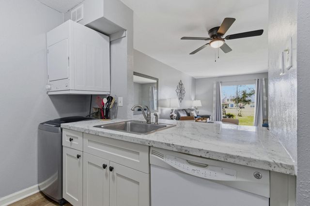 13151 Walden Road, Unit 127, Montgomery, TX 77356