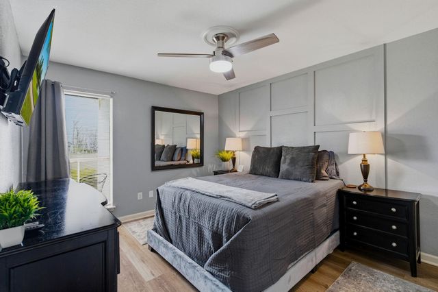 13151 Walden Road, Unit 127, Montgomery, TX 77356