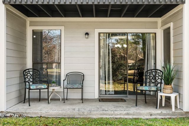 13151 Walden Road, Unit 127, Montgomery, TX 77356