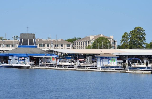 13151 Walden Road, Unit 127, Montgomery, TX 77356