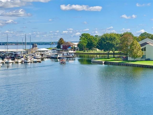 13151 Walden Road, Unit 127, Montgomery, TX 77356