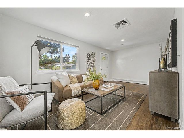 5008 Zuni St, Denver, CO 80221