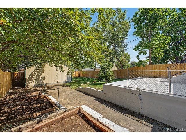 5008 Zuni St, Denver, CO 80221