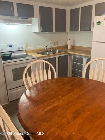 128 Mystic Boulevard NE, Palm Bay, FL 32907