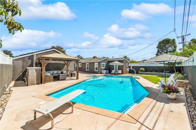 4741 Faculty, Long Beach, CA 90808