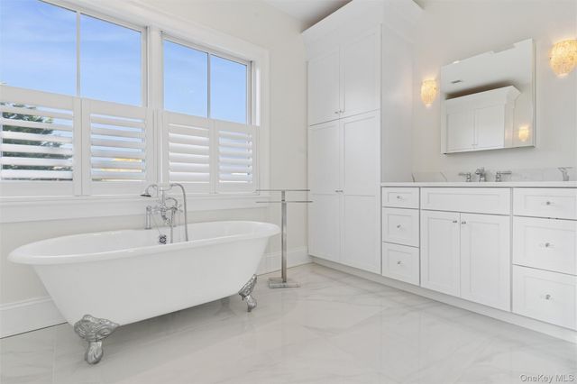 605 Gus Drive, East Marion, NY 11939