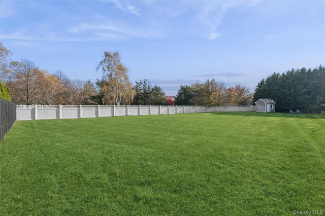 605 Gus Drive, East Marion, NY 11939