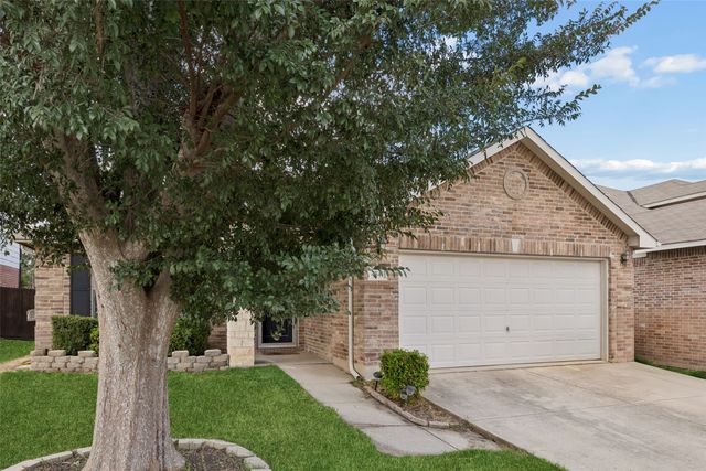 4541 Lacebark Lane, Fort Worth, TX 76244