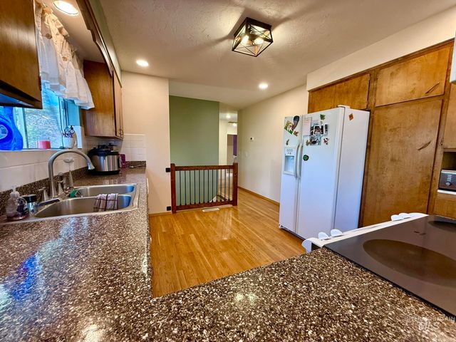 2305 5th Street, Lewiston, ID 83501