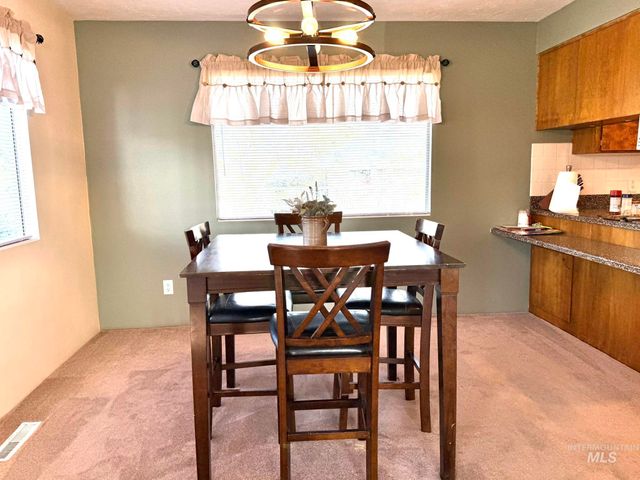2305 5th Street, Lewiston, ID 83501