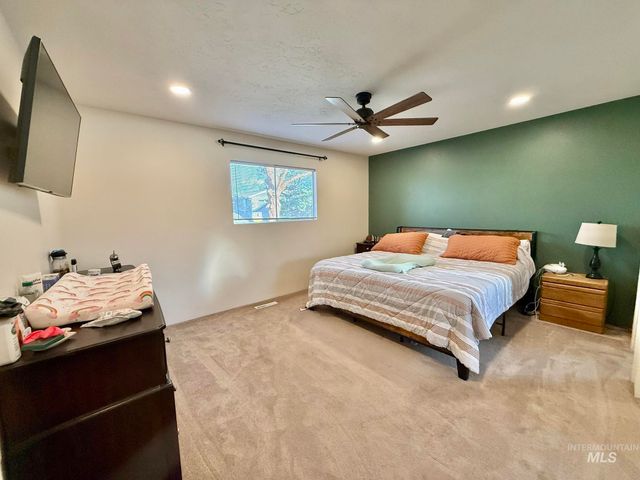 2305 5th Street, Lewiston, ID 83501