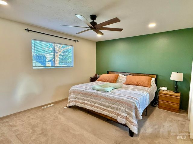 2305 5th Street, Lewiston, ID 83501