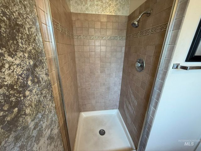 2305 5th Street, Lewiston, ID 83501