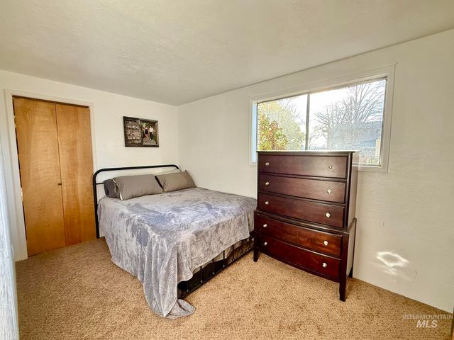 2305 5th Street, Lewiston, ID 83501