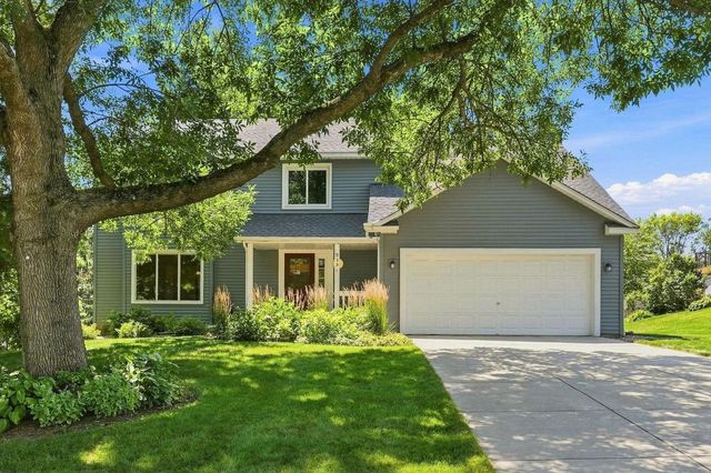 9391 Knighton Road, Woodbury, MN 55125