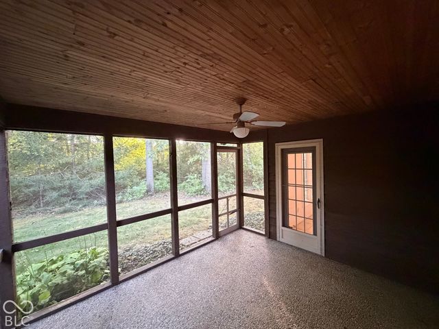 2065 Oldfields Circle South Drive, Indianapolis, IN 46228