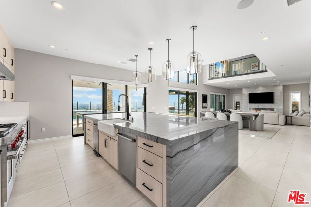 11730 N Primrose Court, Porter Ranch (los Angeles), CA 91326