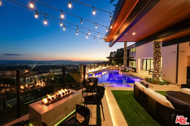 11730 N Primrose Court, Porter Ranch (los Angeles), CA 91326