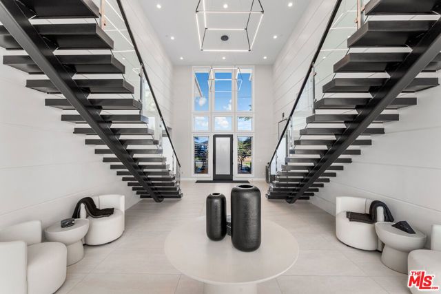 11730 N Primrose Court, Porter Ranch (los Angeles), CA 91326