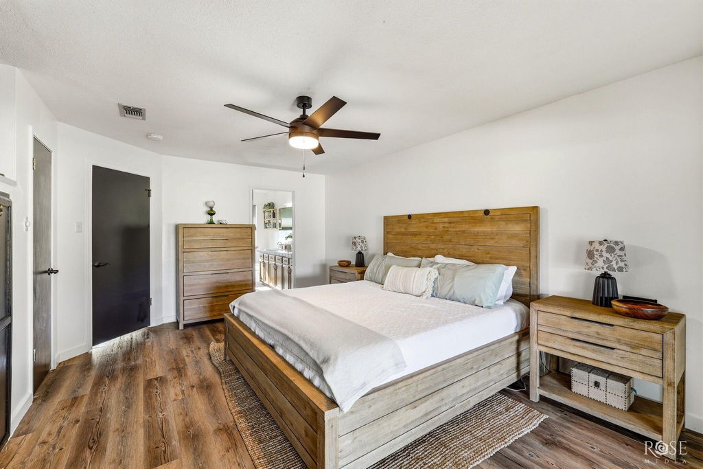 Image 17 of property listing at 8325 Ducote Air Park Road, San Angelo, TX 76904