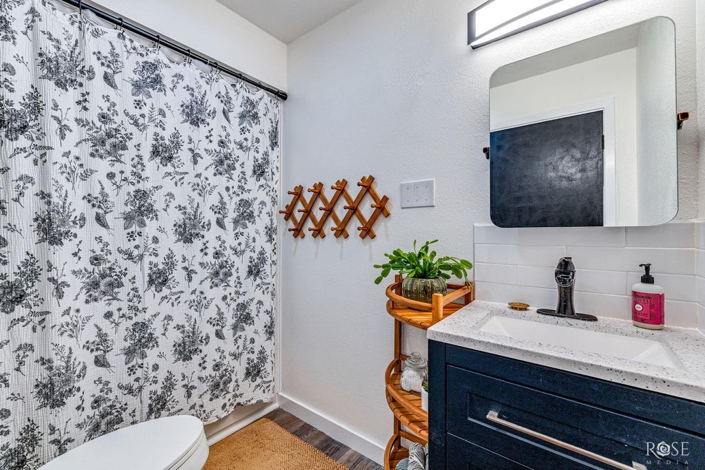 Image 24 of property listing at 8325 Ducote Air Park Road, San Angelo, TX 76904