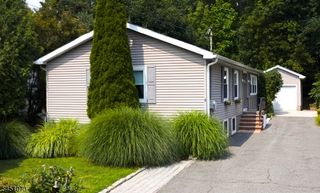 8 Martin Rd, Verona Twp., NJ 07044