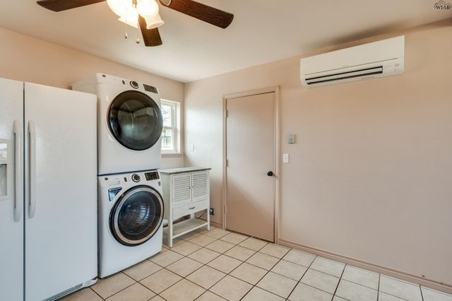 1614 CENTRAL FREEWAY, Wichita Falls, TX 76306