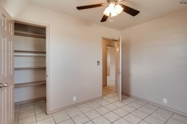 1614 CENTRAL FREEWAY, Wichita Falls, TX 76306