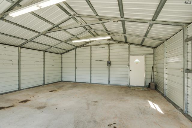 1614 CENTRAL FREEWAY, Wichita Falls, TX 76306