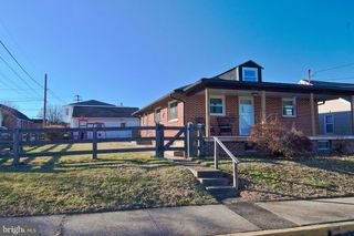 203 LEMON ST, Pottstown, PA 19464