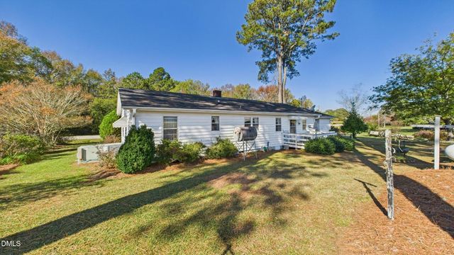 4549 U S 701 Highway S, Four Oaks, NC 27524