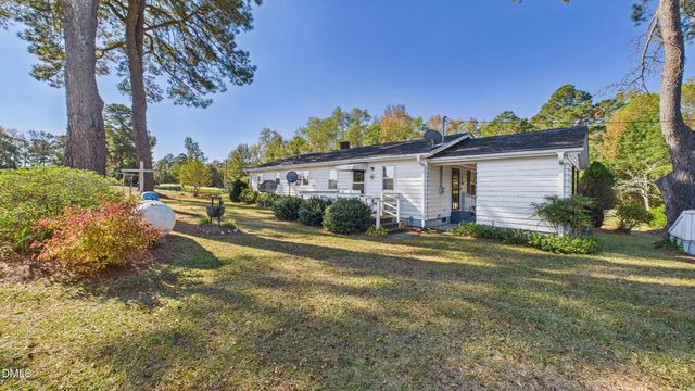 4549 U S 701 Highway S, Four Oaks, NC 27524