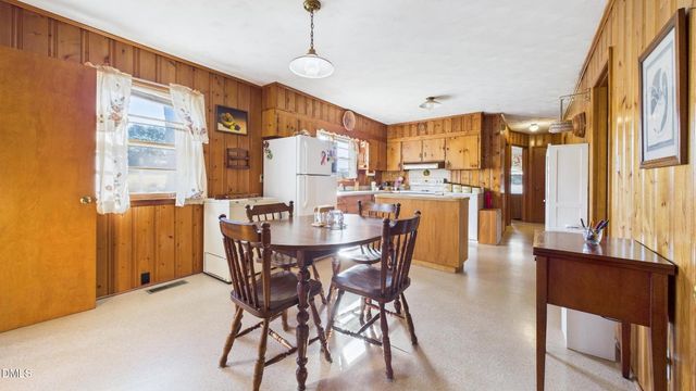 4549 U S 701 Highway S, Four Oaks, NC 27524