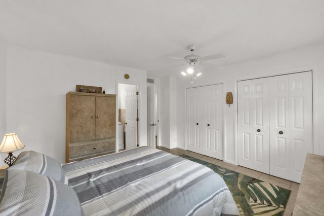 5141 W Oakland Park Boulevard 104, Lauderdale Lakes, FL 33313