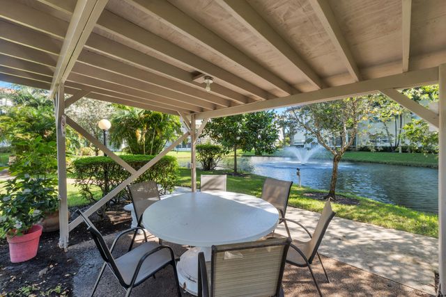 5141 W Oakland Park Boulevard 104, Lauderdale Lakes, FL 33313