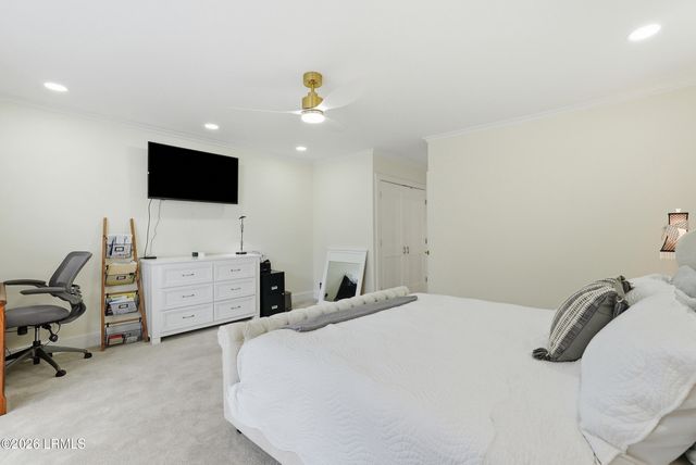 2 William Hilton Pkwy Apt 407, Hilton Head Island, SC 29926