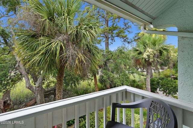 2 William Hilton Pkwy Apt 407, Hilton Head Island, SC 29926