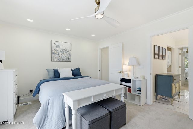 2 William Hilton Pkwy Apt 407, Hilton Head Island, SC 29926