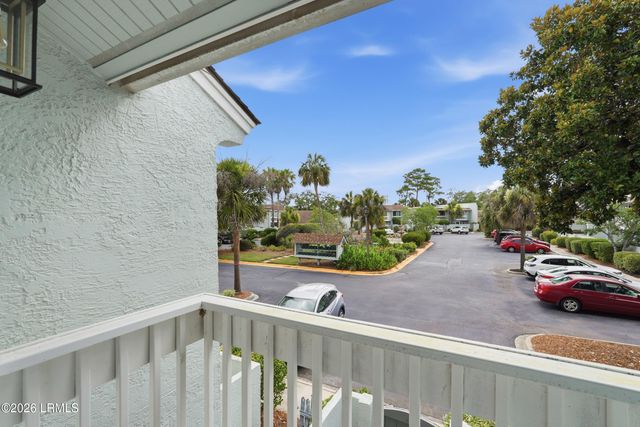 2 William Hilton Pkwy Apt 407, Hilton Head Island, SC 29926
